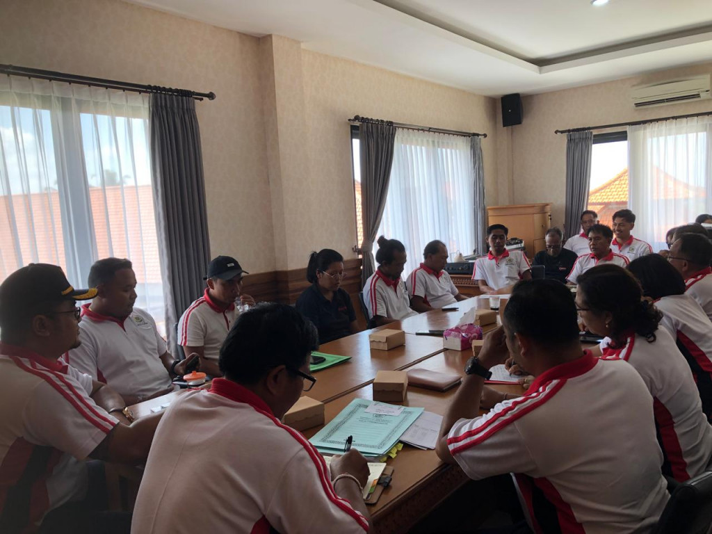 Pelaksanaan Rapat Koordinasi Persiapan Verifikasi Lapangan Mangupura Awards Tahun 2025 dan Penyempurnaan RAB Tahun 2026 untuk APBDesa Tahun Anggaran 2026